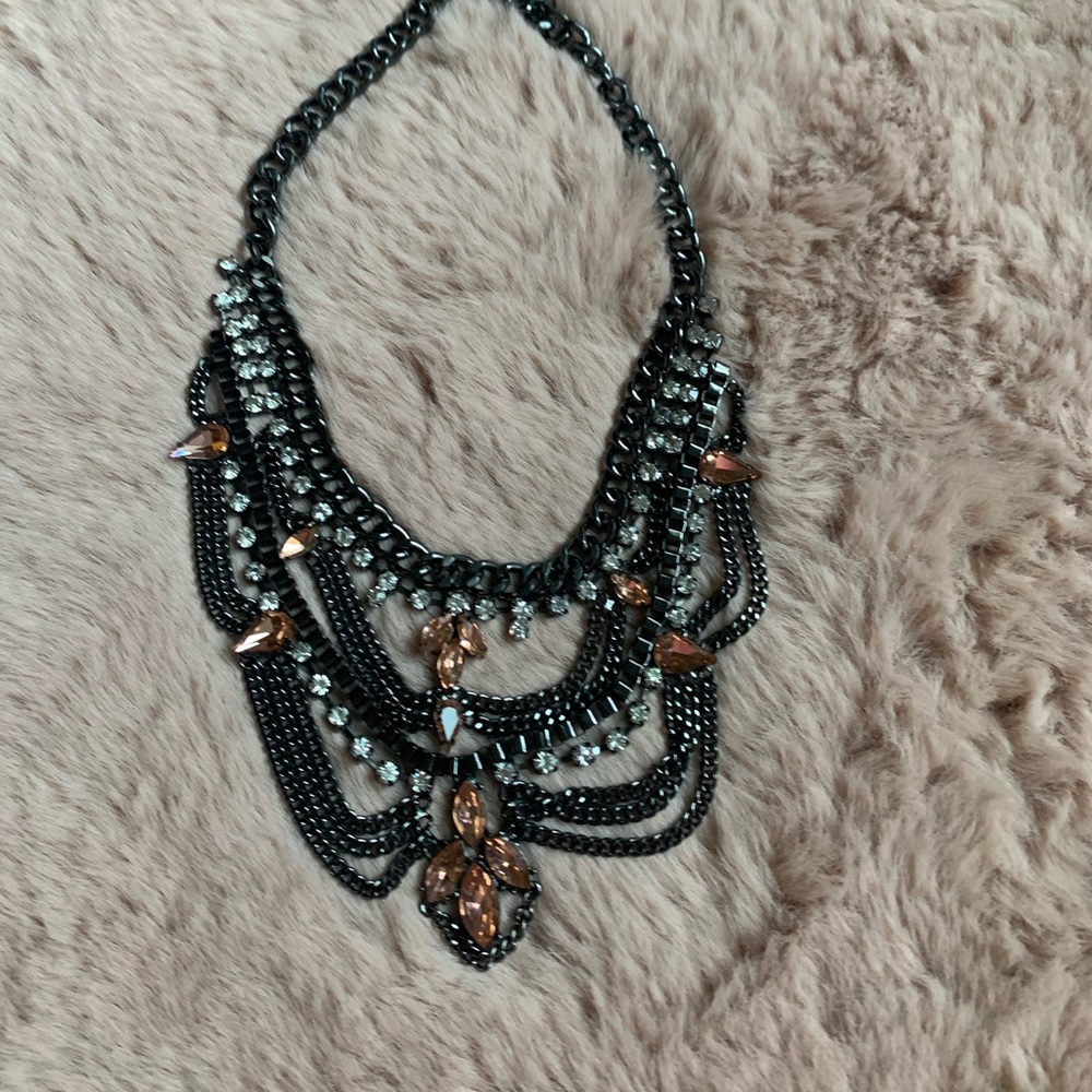 Statement necklace